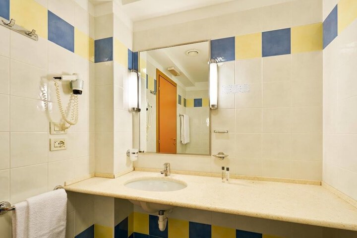 Clean Restrooms