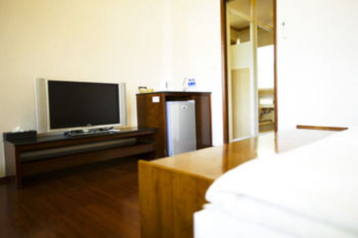 Room 19 of 32