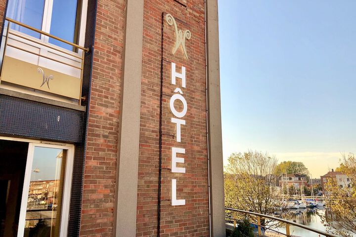 Hotel 47 of 49