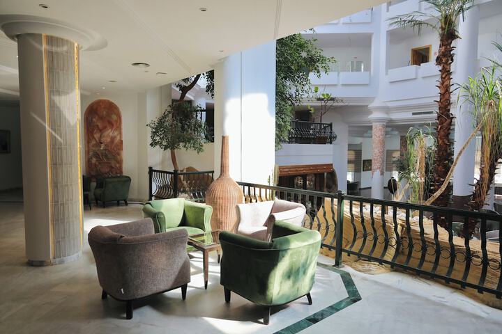 Hotel Interior 4 of 109