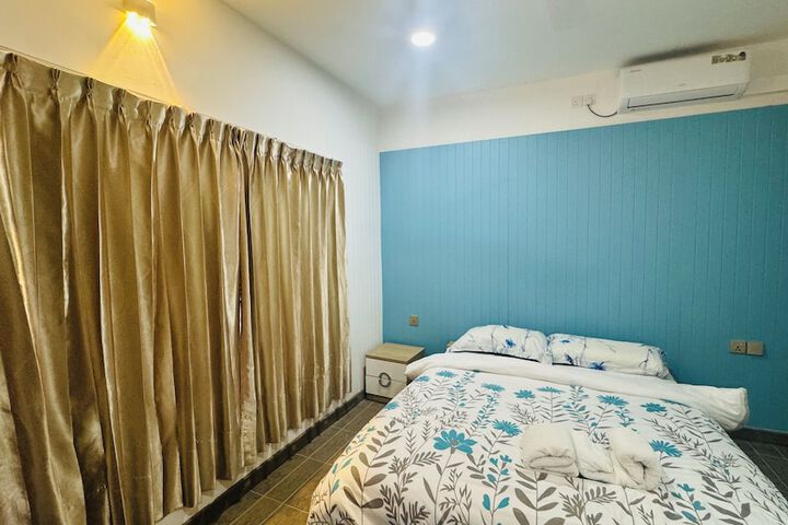 Room 4 of 101