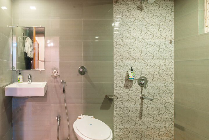 Room 46 of 61