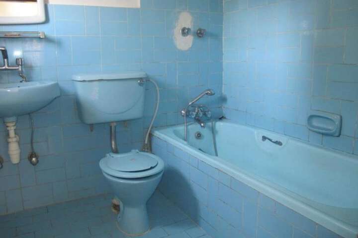 Room 4 of 19