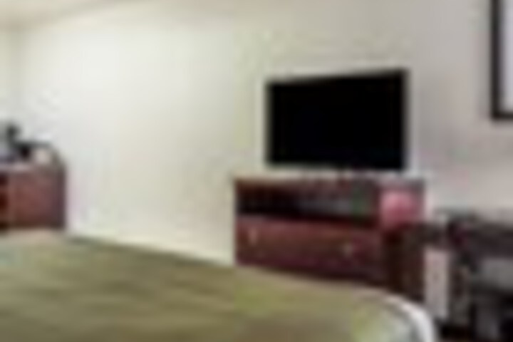 Room 47 of 108