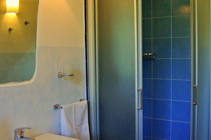 Room 19 of 32