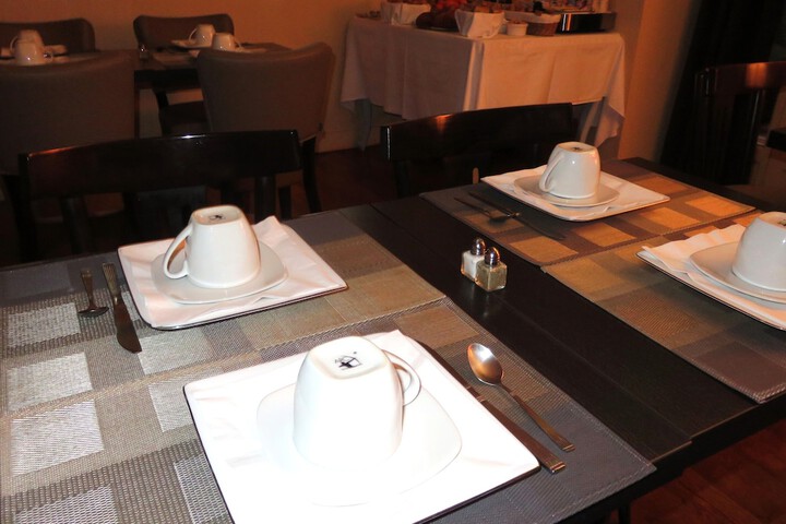 Dining 62 of 81