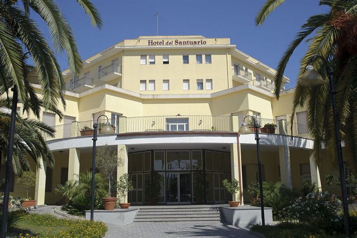 DEL SANTUARIO
