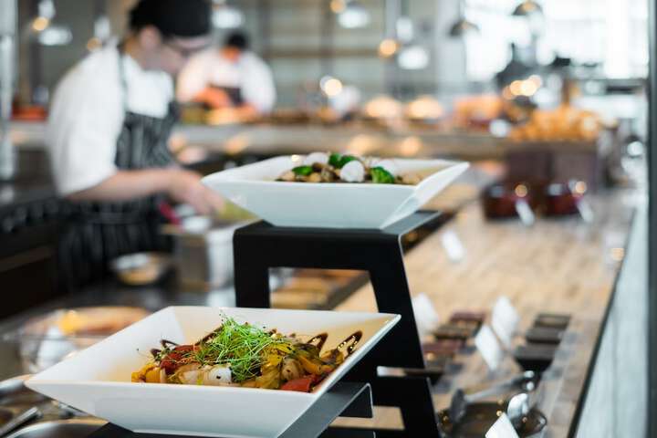 Dining 52 of 66