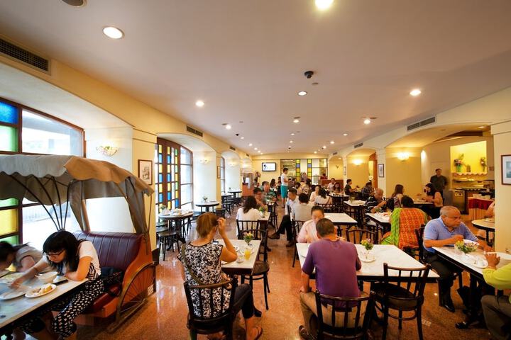 Cafe