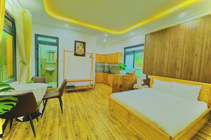 Room 15 of 146