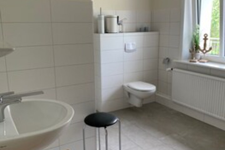 Room 5 of 45