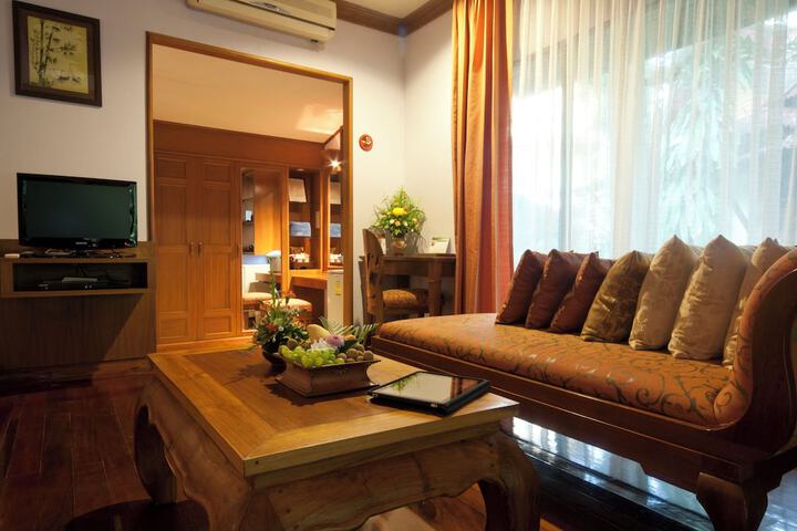 Room 44 of 110