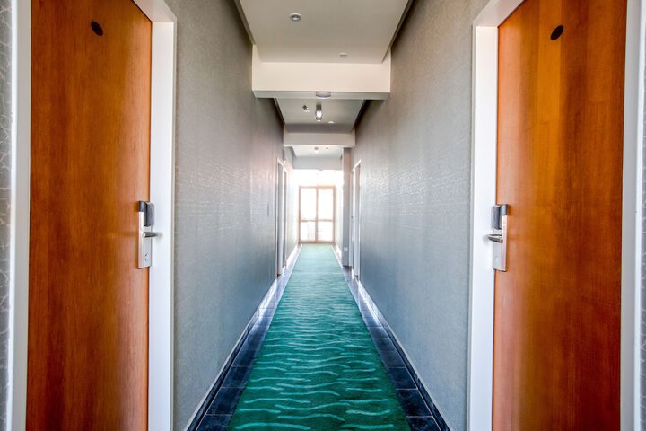 Ballroom/Hall 50 of 71