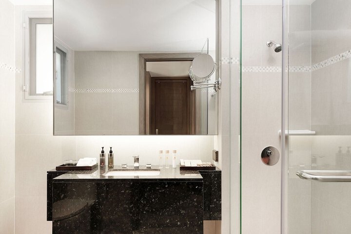 Clean Restrooms