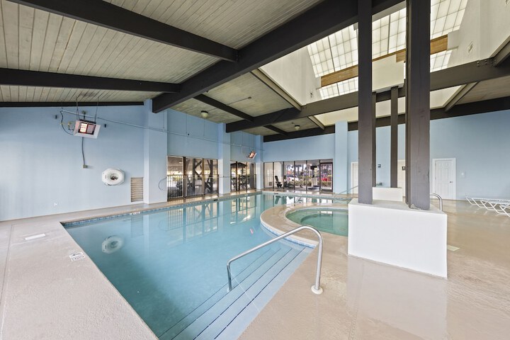 Pool 29 of 59