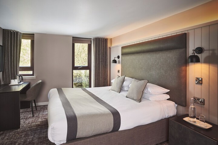 Room 6 of 21