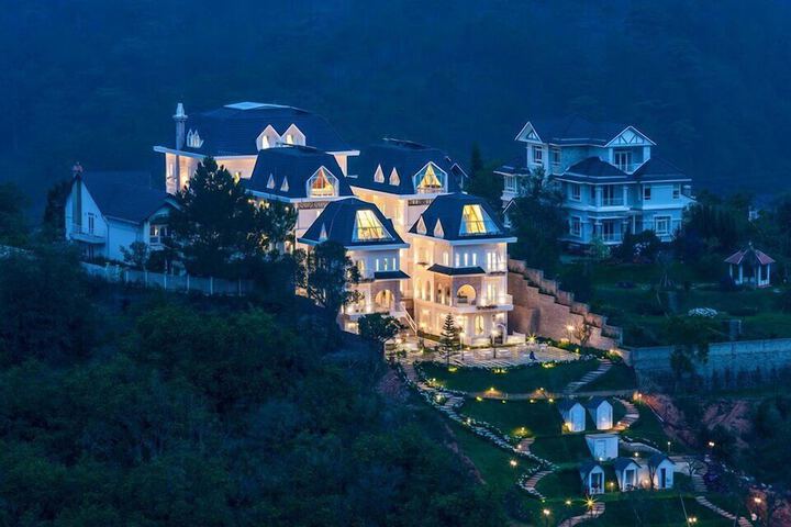 Image of Dalat De Charme Village