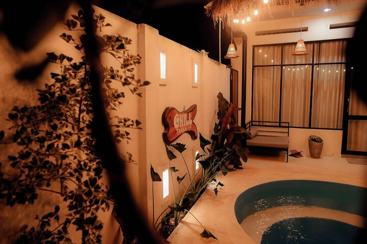 Pool 23 of 26