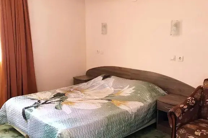 Room 19 of 32