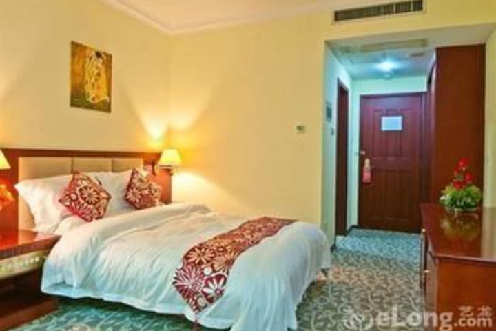 Room 7 of 26