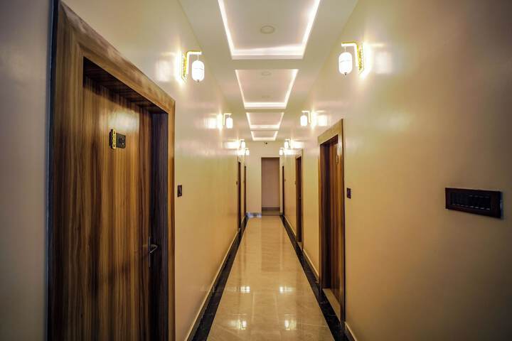 Hotel Interior 4 of 46