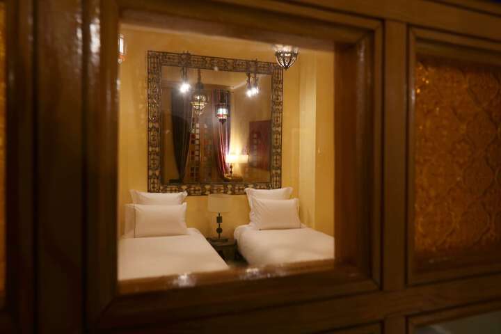 Room 14 of 129