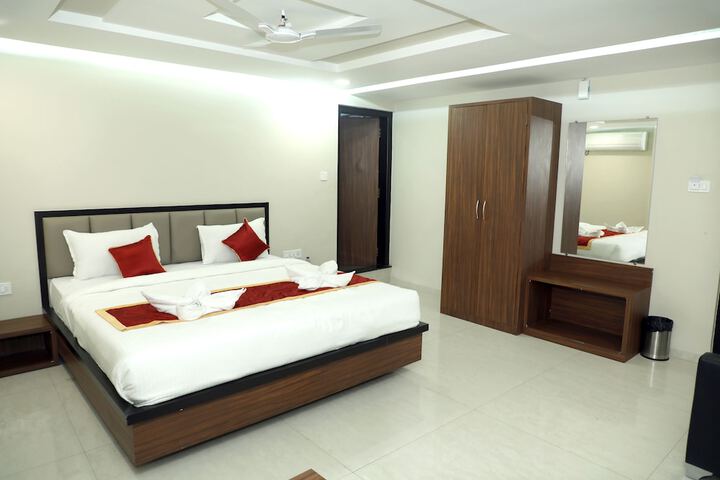 Room 10 of 56