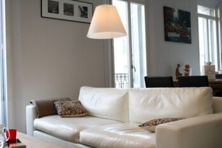 Room 10 of 25