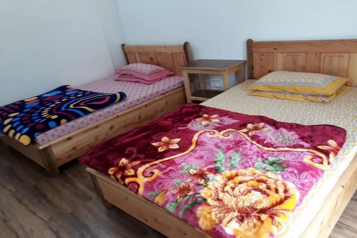 Room 3 of 5