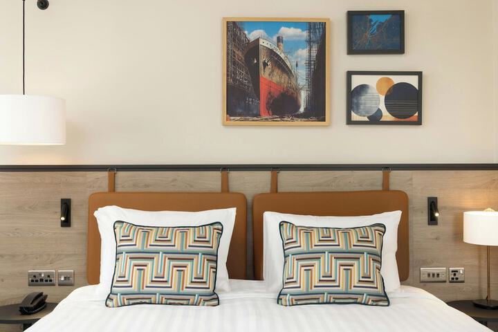 Room 20 of 64