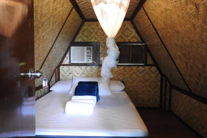 Room 8 of 29