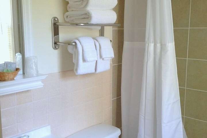 Clean Restrooms