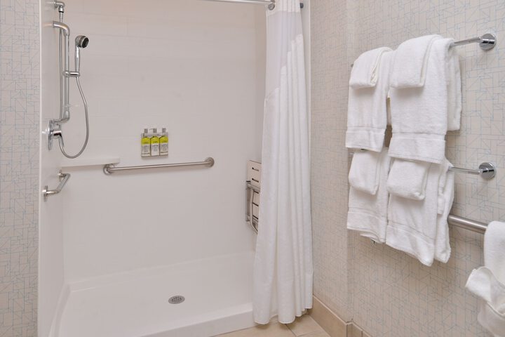 Bathroom shower