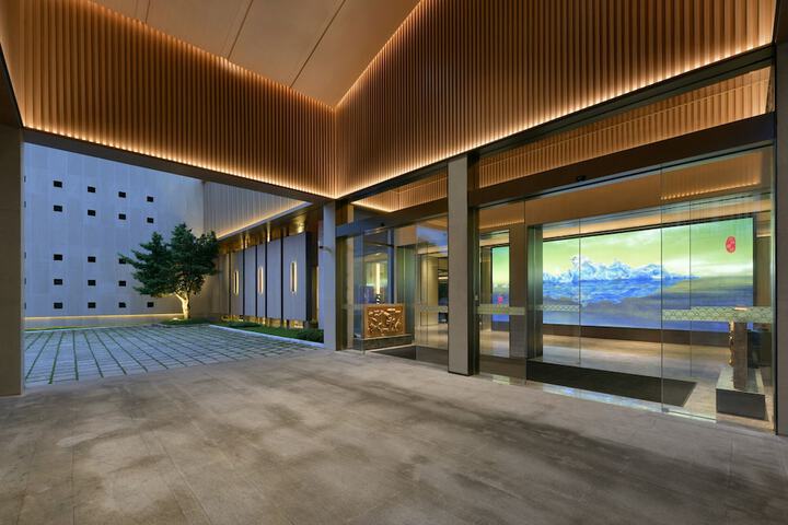 Hotel 44 of 46