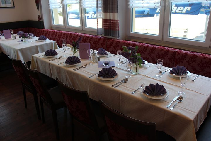 Dining 36 of 41