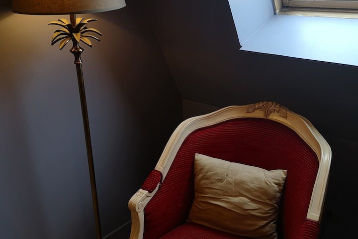 Room 46 of 101