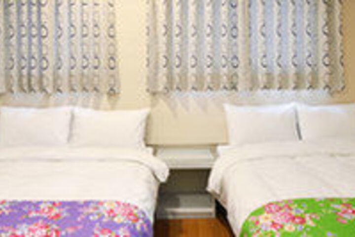Room 15 of 30