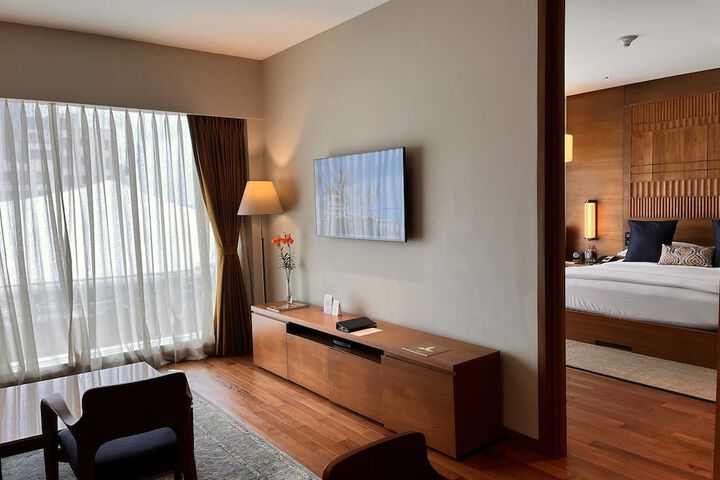 Room 14 of 30