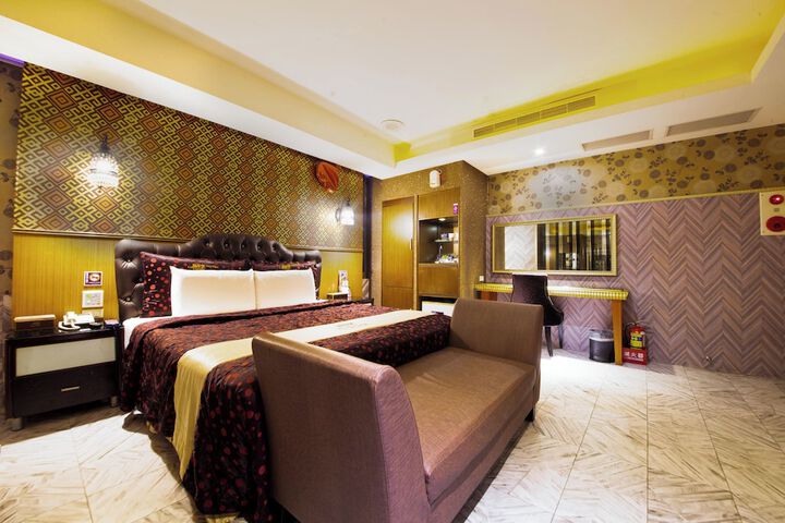 Room 58 of 88