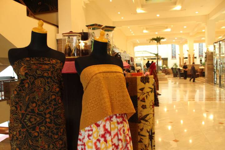 Hotel Interior 10 of 67