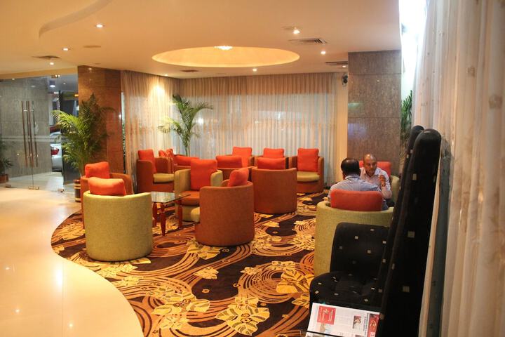 Guest Lobby