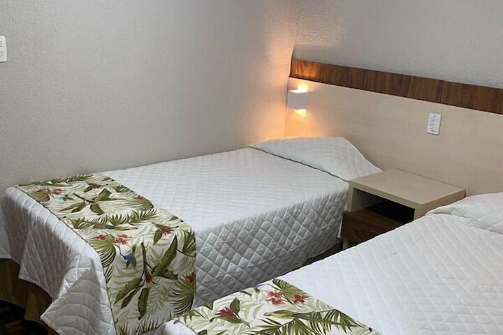 Room 8 of 27