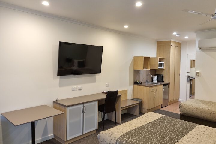 Room 7 of 40