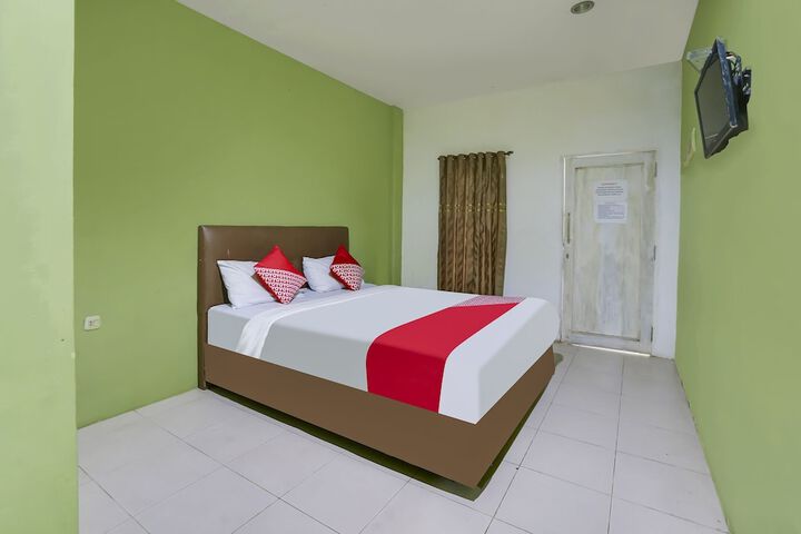 Room 18 of 26