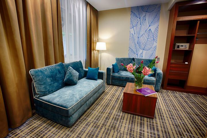 Room 27 of 116