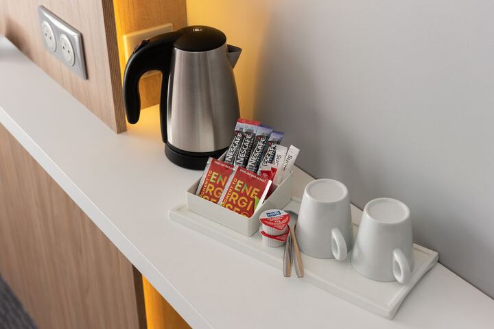 Breakfast/Coffee Service 12 of 43