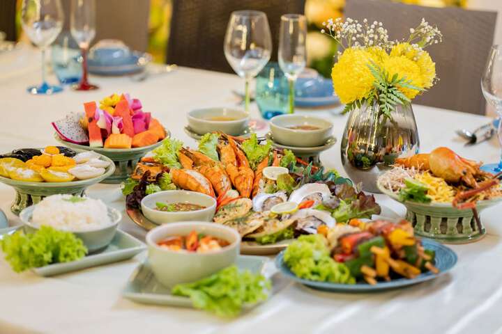 Dining 55 of 74