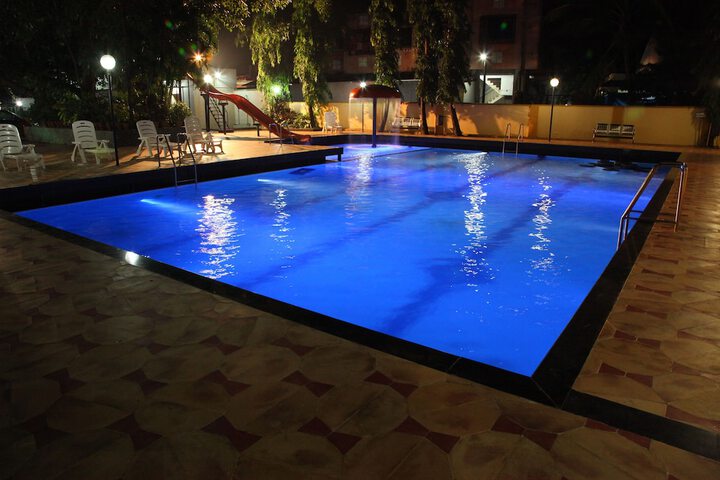 Pool 22 of 42