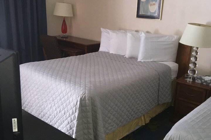 Room 18 of 81