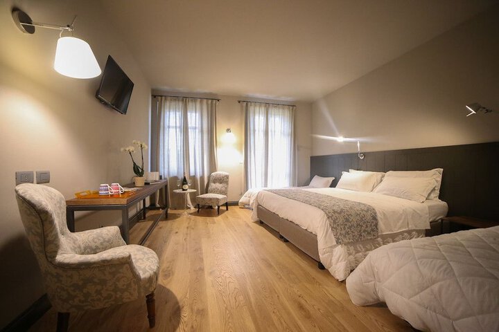 Room 12 of 47